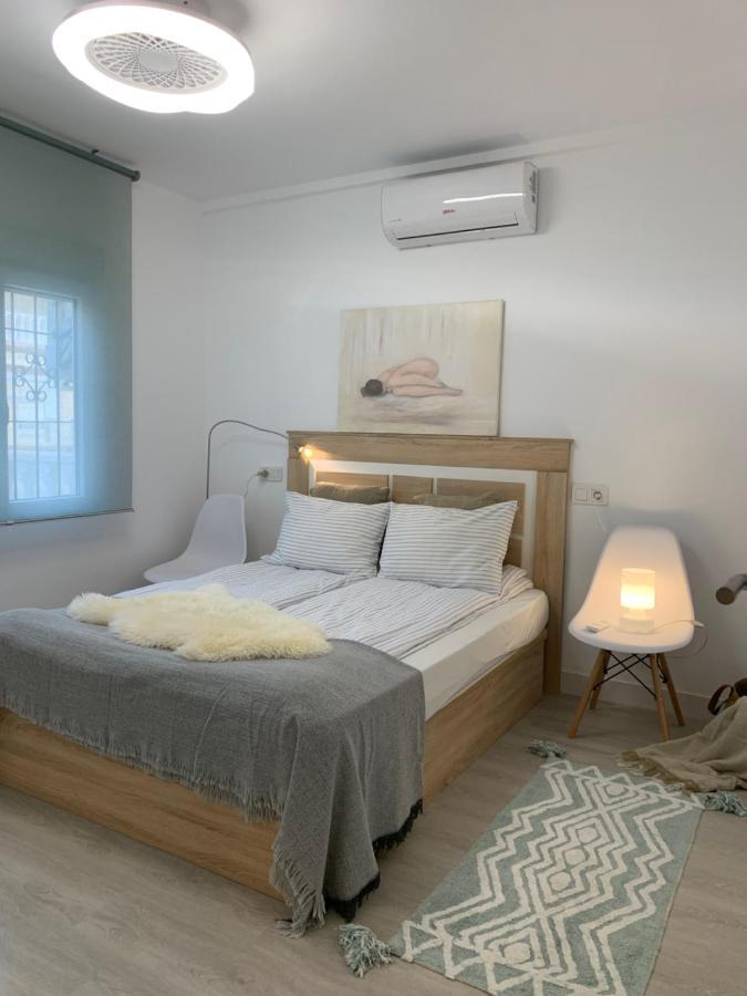 Holiday House Torrevieja Dış mekan fotoğraf
